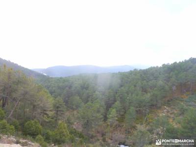 La Jarosa,Cumbres del Guadarrama; viajes de fines de semana clubes de senderismo excursiones en el d